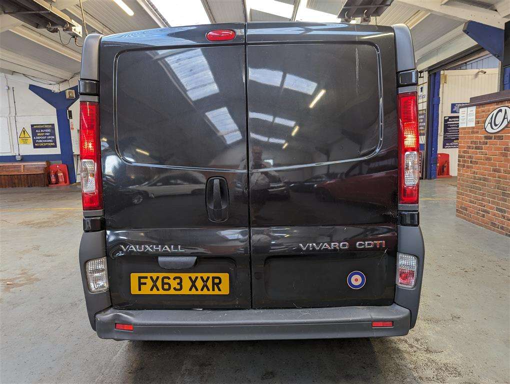 <p>2013 VAUXHALL VIVARO 2700 CDTI 113 SWB</p>