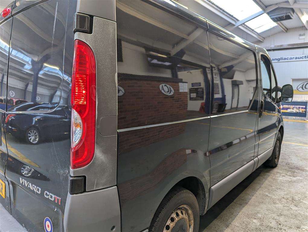 <p>2013 VAUXHALL VIVARO 2700 CDTI 113 SWB</p>