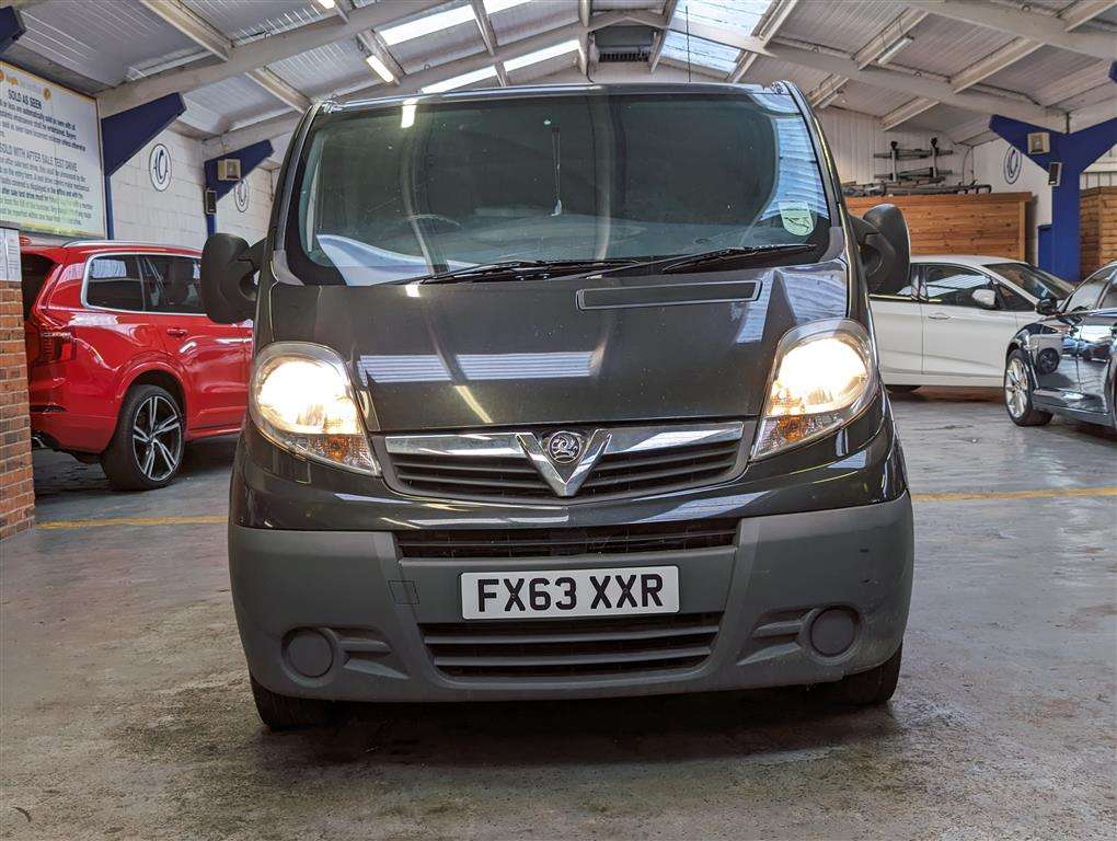 <p>2013 VAUXHALL VIVARO 2700 CDTI 113 SWB</p>