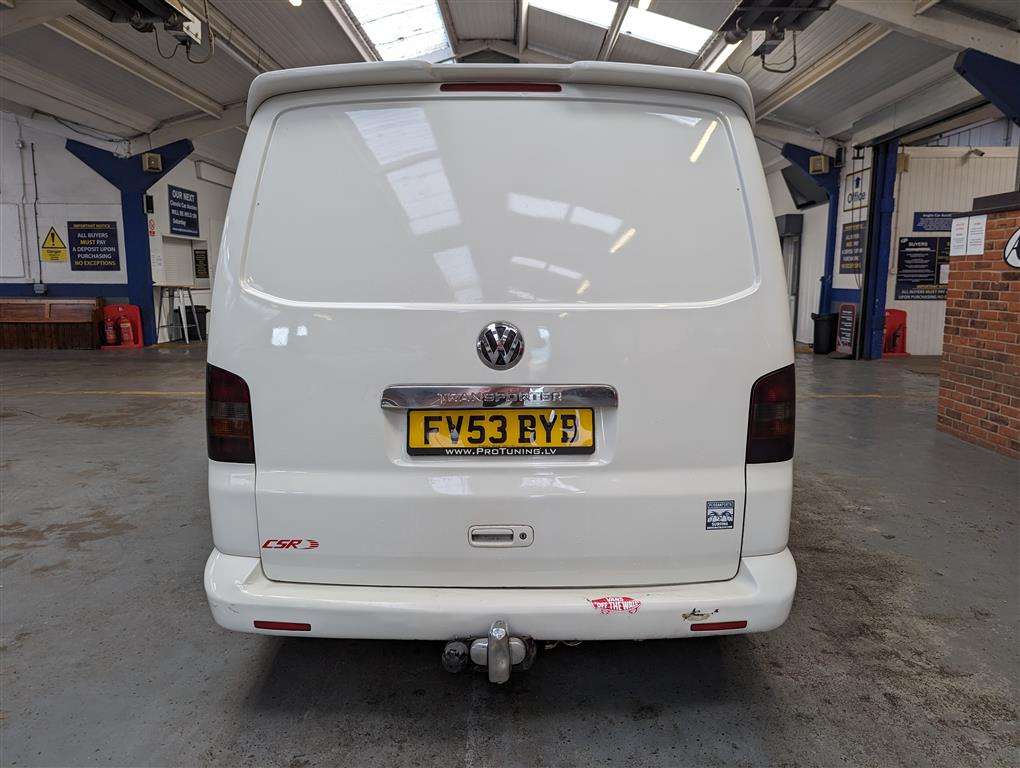 <p>2003 VOLKSWAGEN TRANSPORTER T28 85 TDI</p>