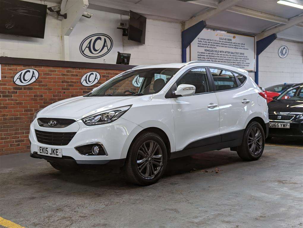 <p>2015 HYUNDAI IX35 SE NAV 4WD CRDI AUTO</p>