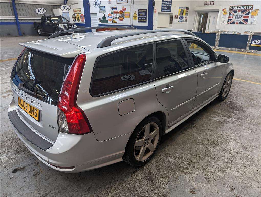 <p>2009 VOLVO V50 SPORT **SOLD</p>