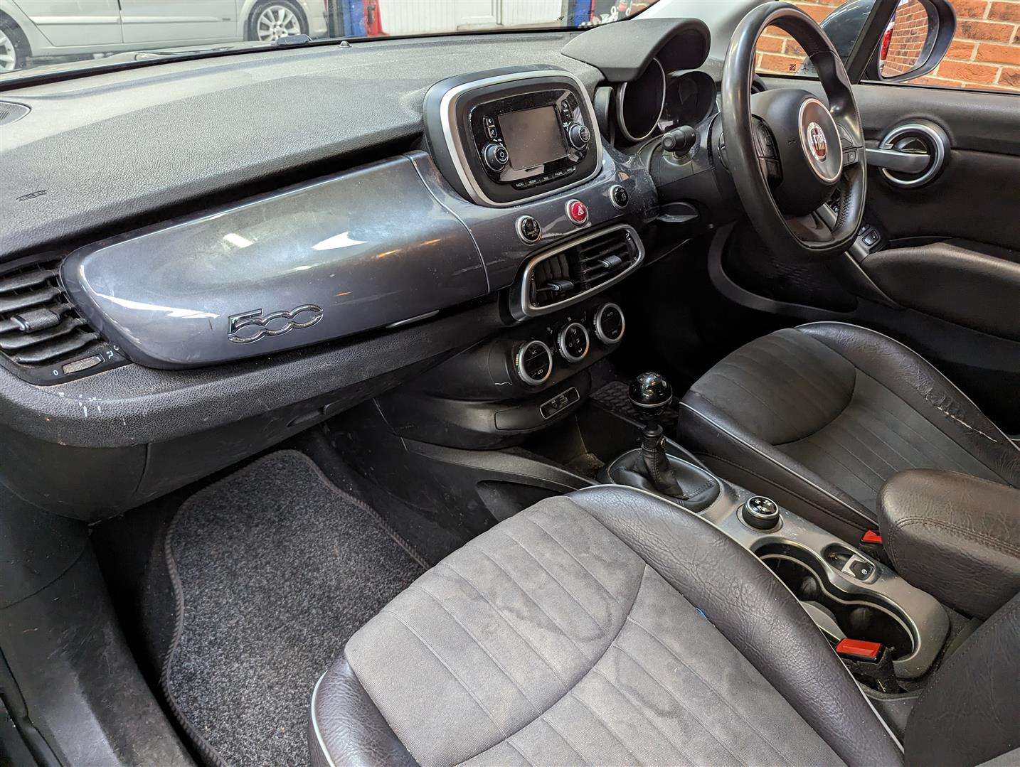 <p>2015 FIAT 500X LOUNGE MULTIAIR</p>