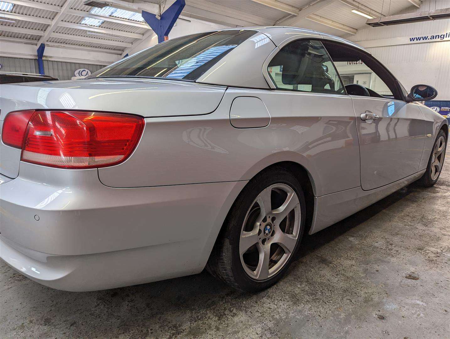 <p>2008 BMW 325I SE</p>