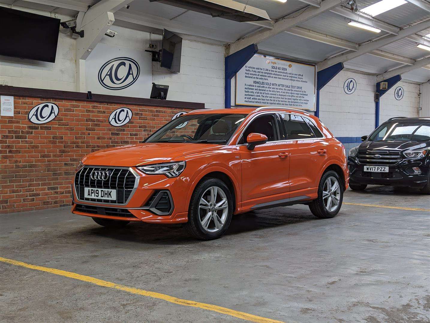 <p>2019 AUDI Q3 S LINE 35 TDI S-A</p>