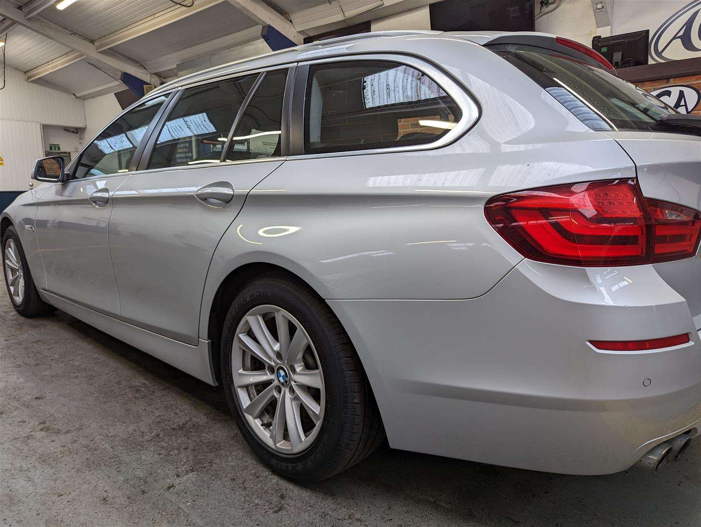 <p>2013 BMW 520D SE AUTO</p>