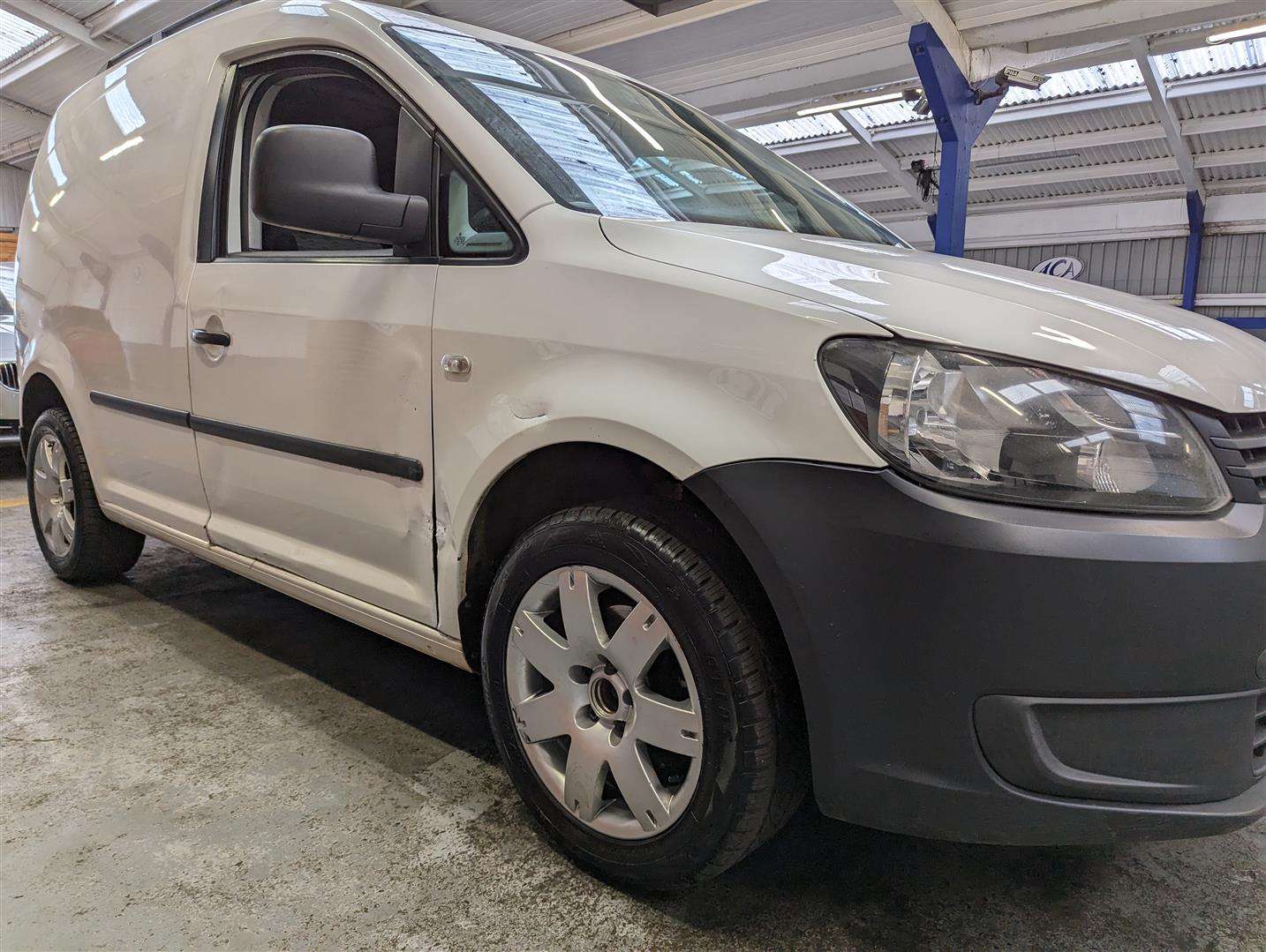 <p>2011 VOLKSWAGEN CADDY C20 TDI 102</p>