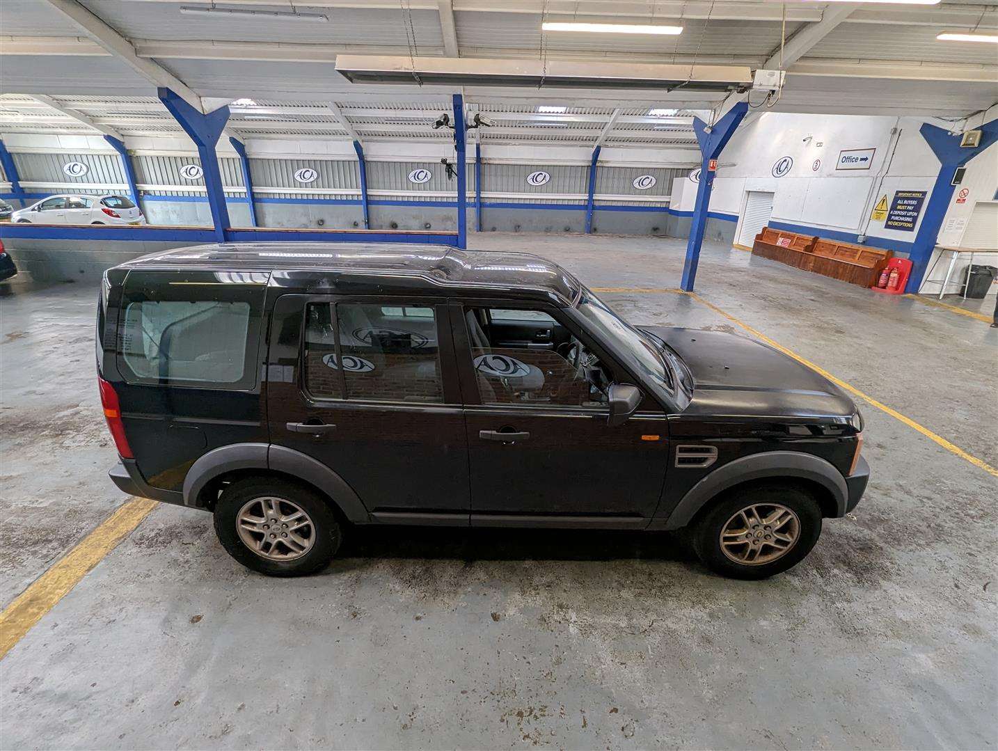 <p>2008 LAND ROVER DISCOVERY TDV6 GS</p>