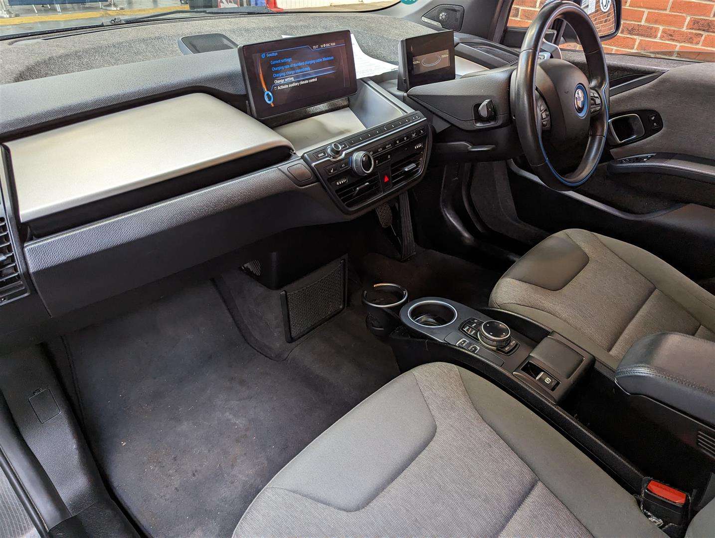 <p>2014 BMW I3 RANGE EXTENDER</p>