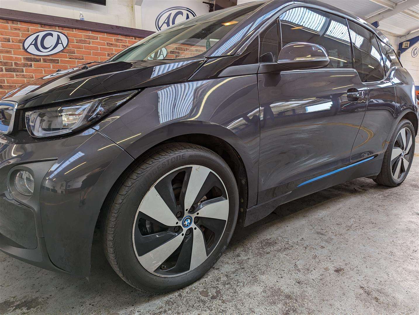 <p>2014 BMW I3 RANGE EXTENDER</p>