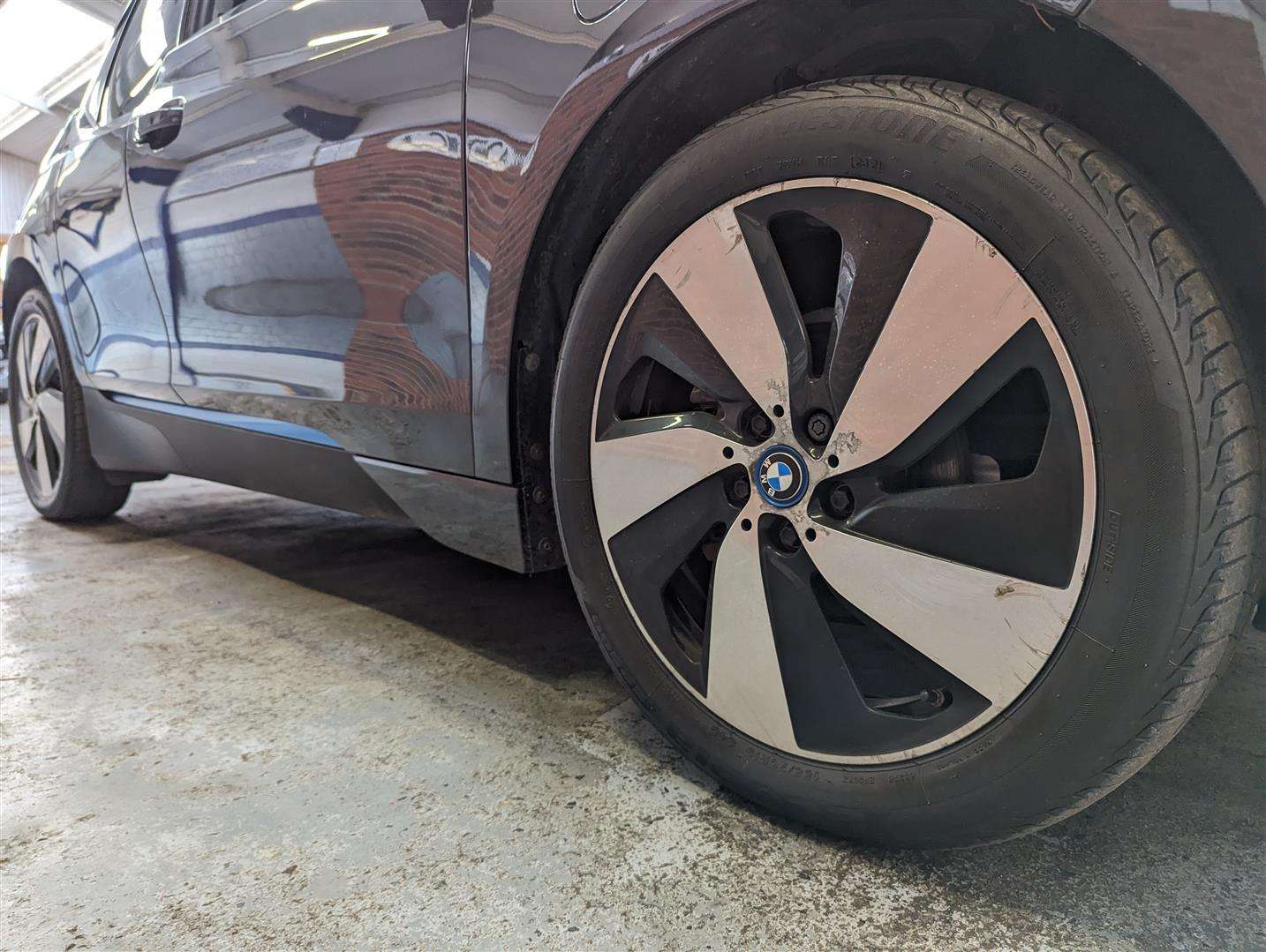 <p>2014 BMW I3 RANGE EXTENDER</p>