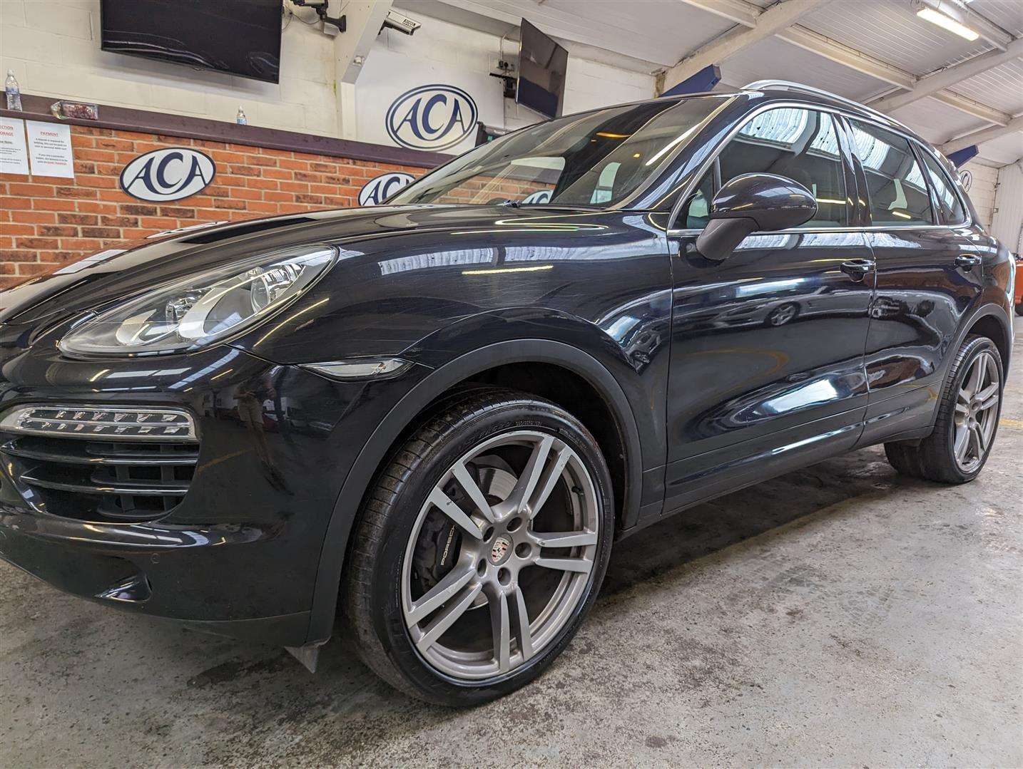 <p>2012 PORSCHE CAYENNE V6 D TIPTRONIC</p>