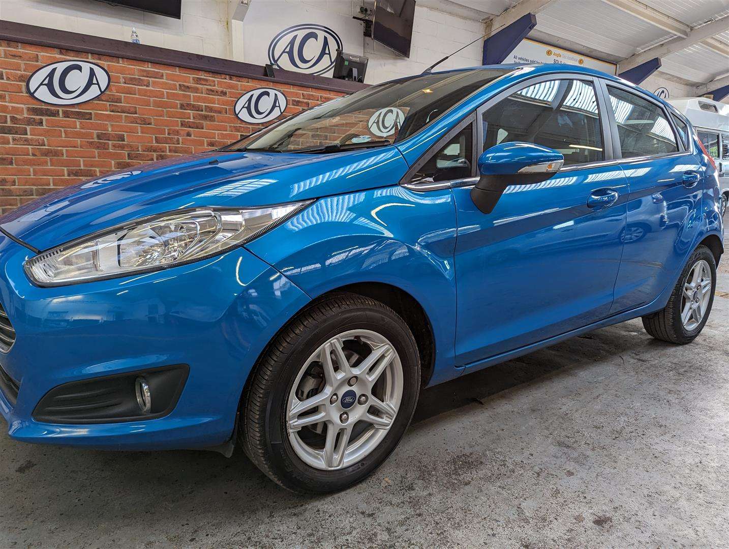 <p>2013 FORD FIESTA ZETEC</p>