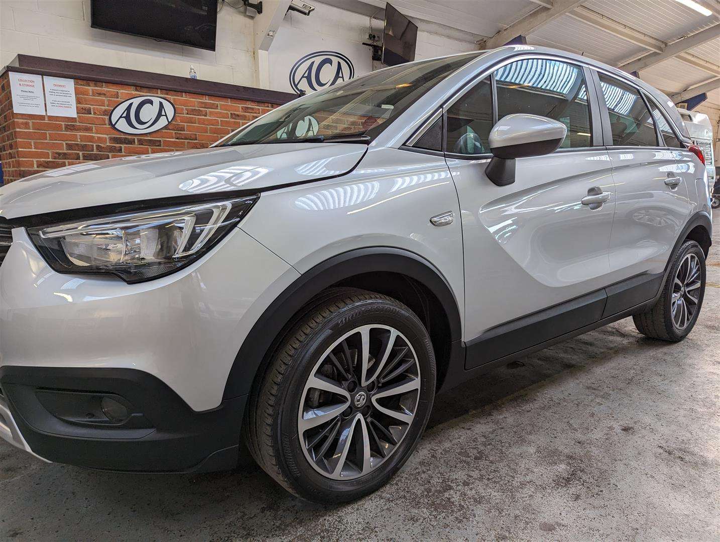 <p>2018 VAUXHALL CROSSLAND X ELITE NAV ECO</p>