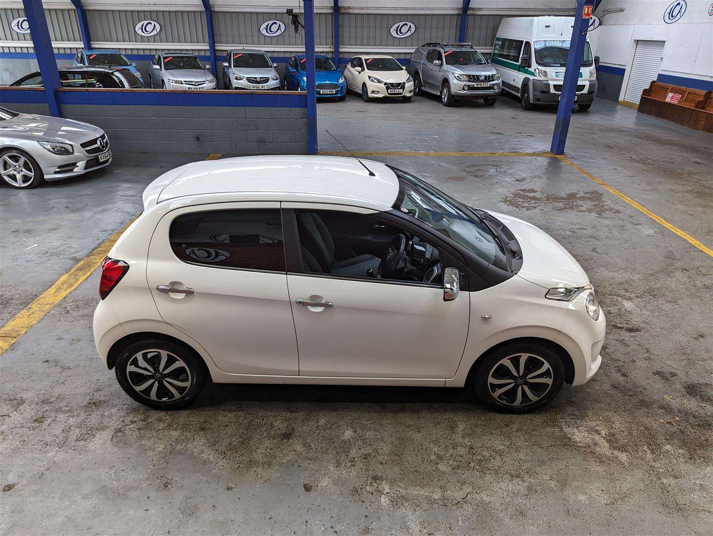 <p>2017 CITROEN C1 FLAIR PURETECH</p>