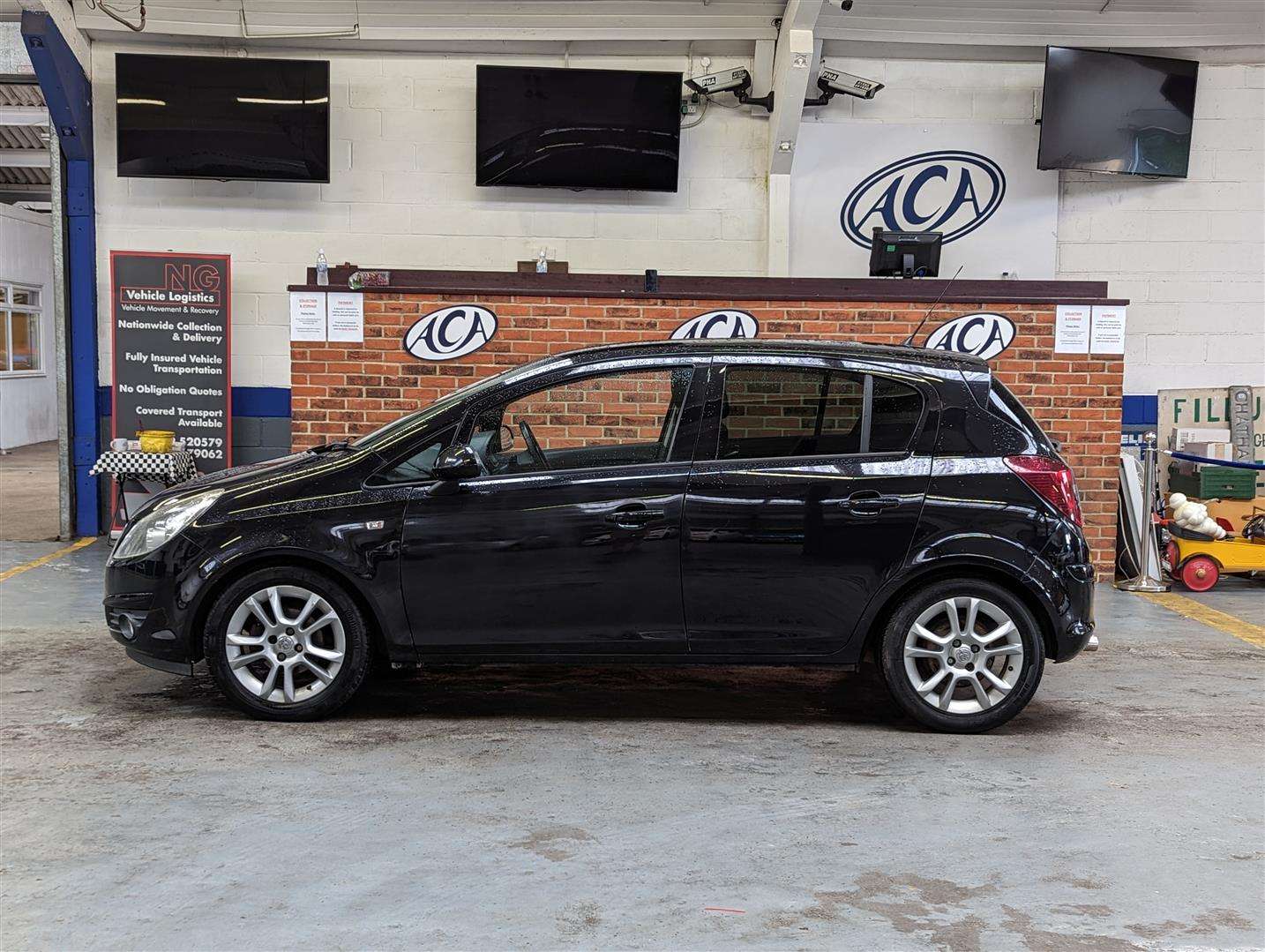 <p>2010 VAUXHALL CORSA SXI</p>