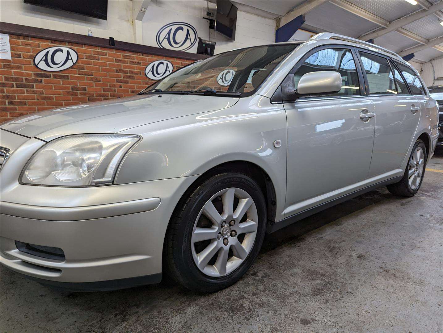 <p>2003 TOYOTA AVENSIS T3-S</p>