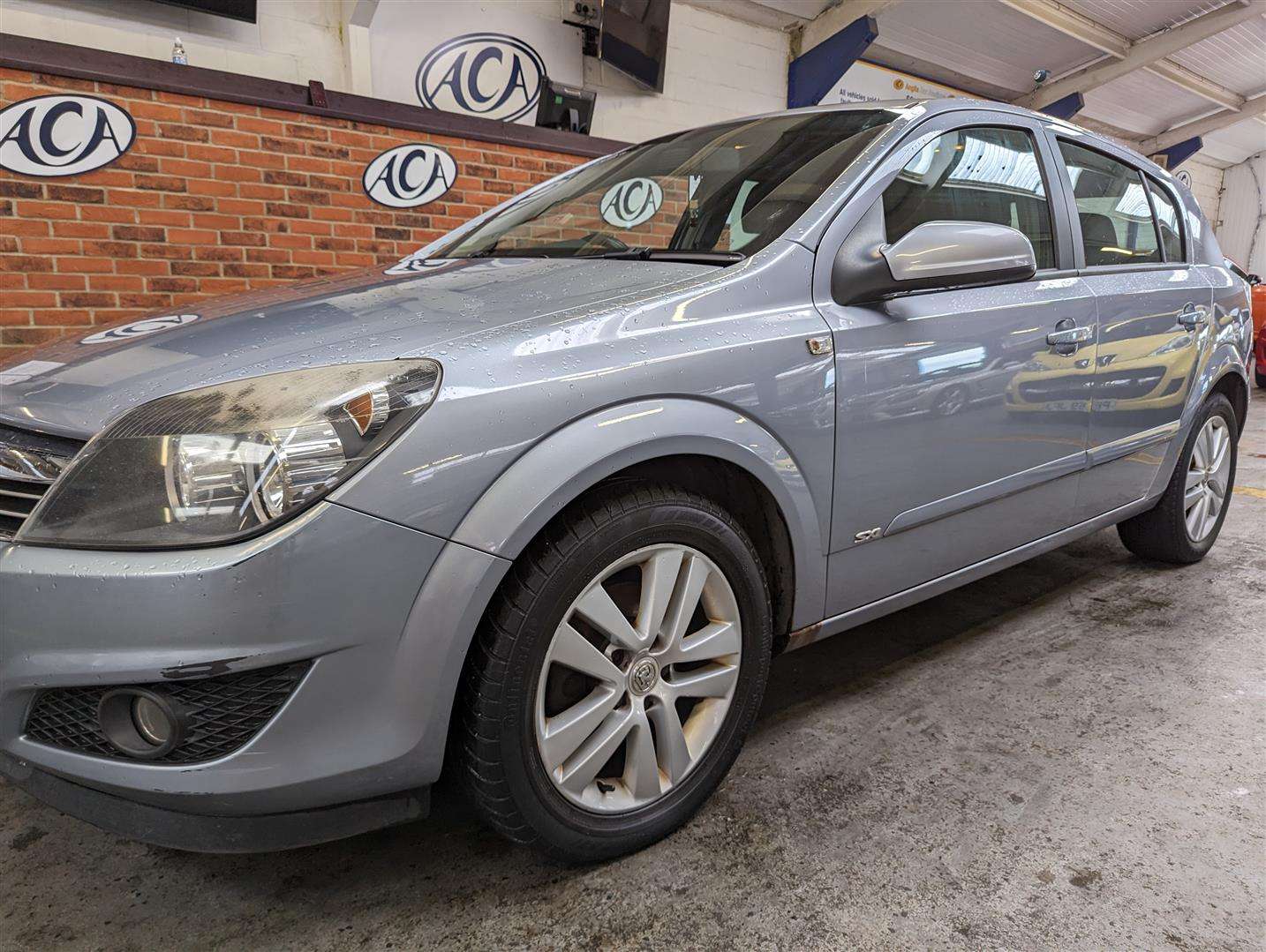 <p>2008 VAUXHALL ASTRA SXI</p>