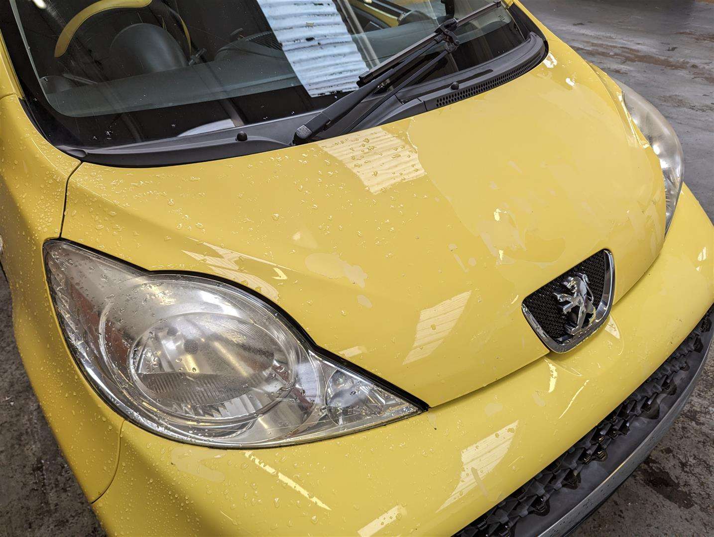 <p>2009 PEUGEOT 107 URBAN</p>