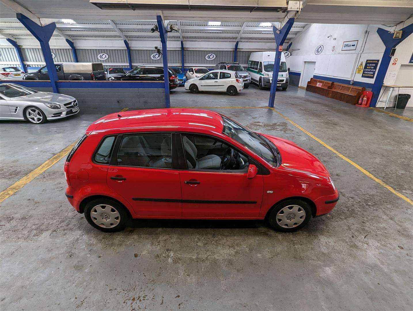 <p>2002 VOLKSWAGEN POLO E</p>