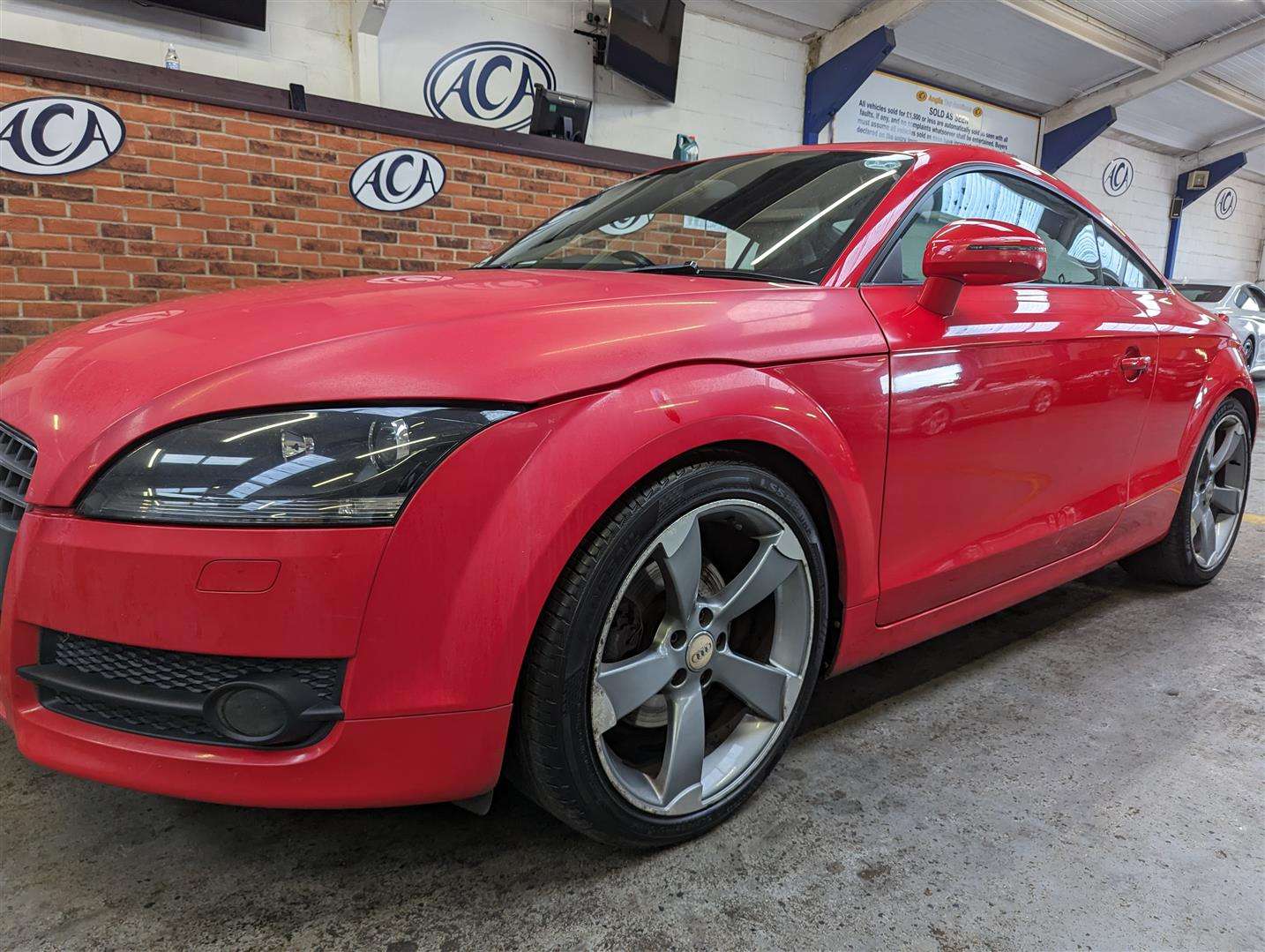 <p>2009 AUDI TT QUATTRO TDI</p>