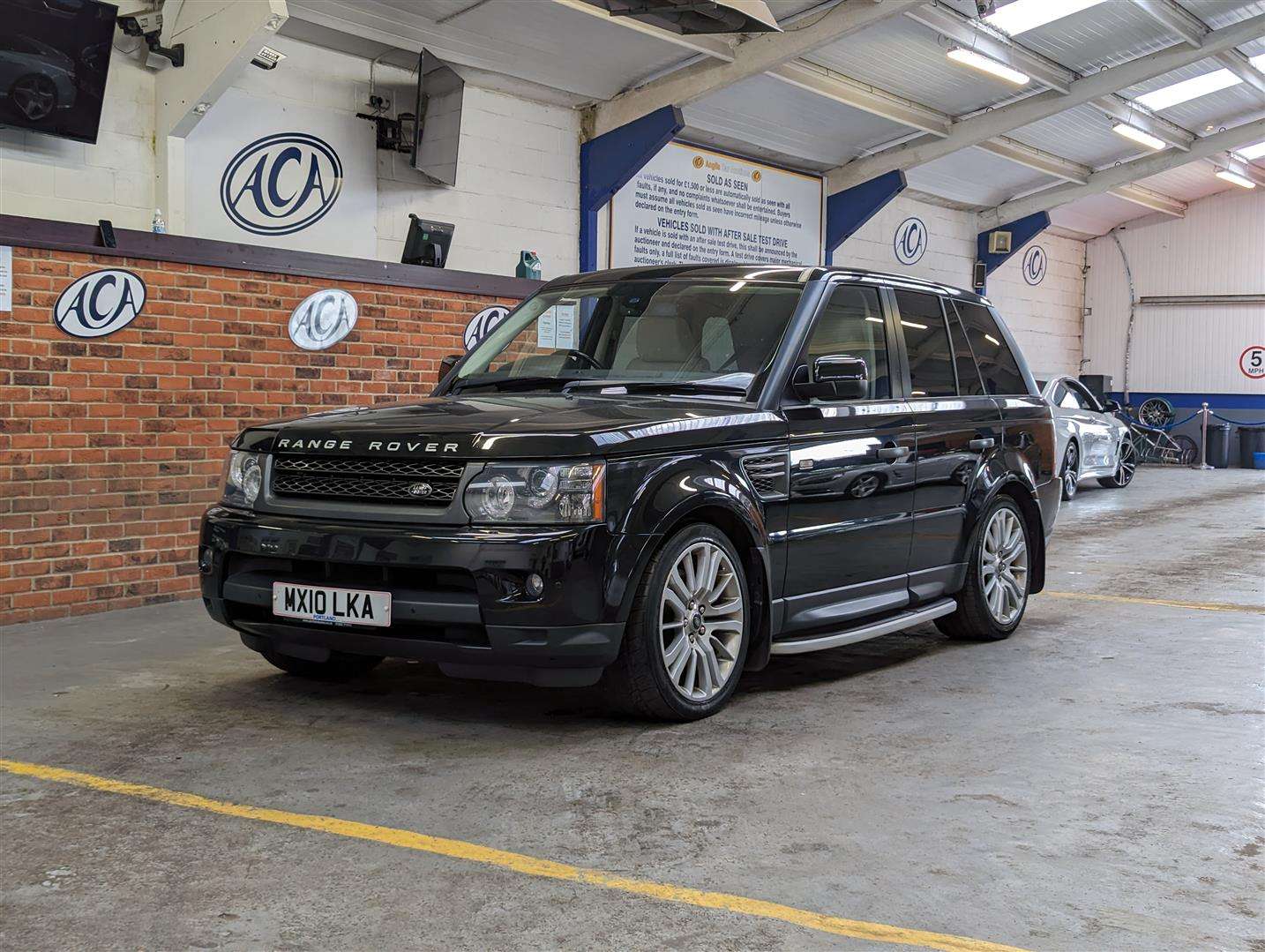 <p>2010 LAND ROVER RANGE ROVER SP HSE TDV6 AUTO</p>