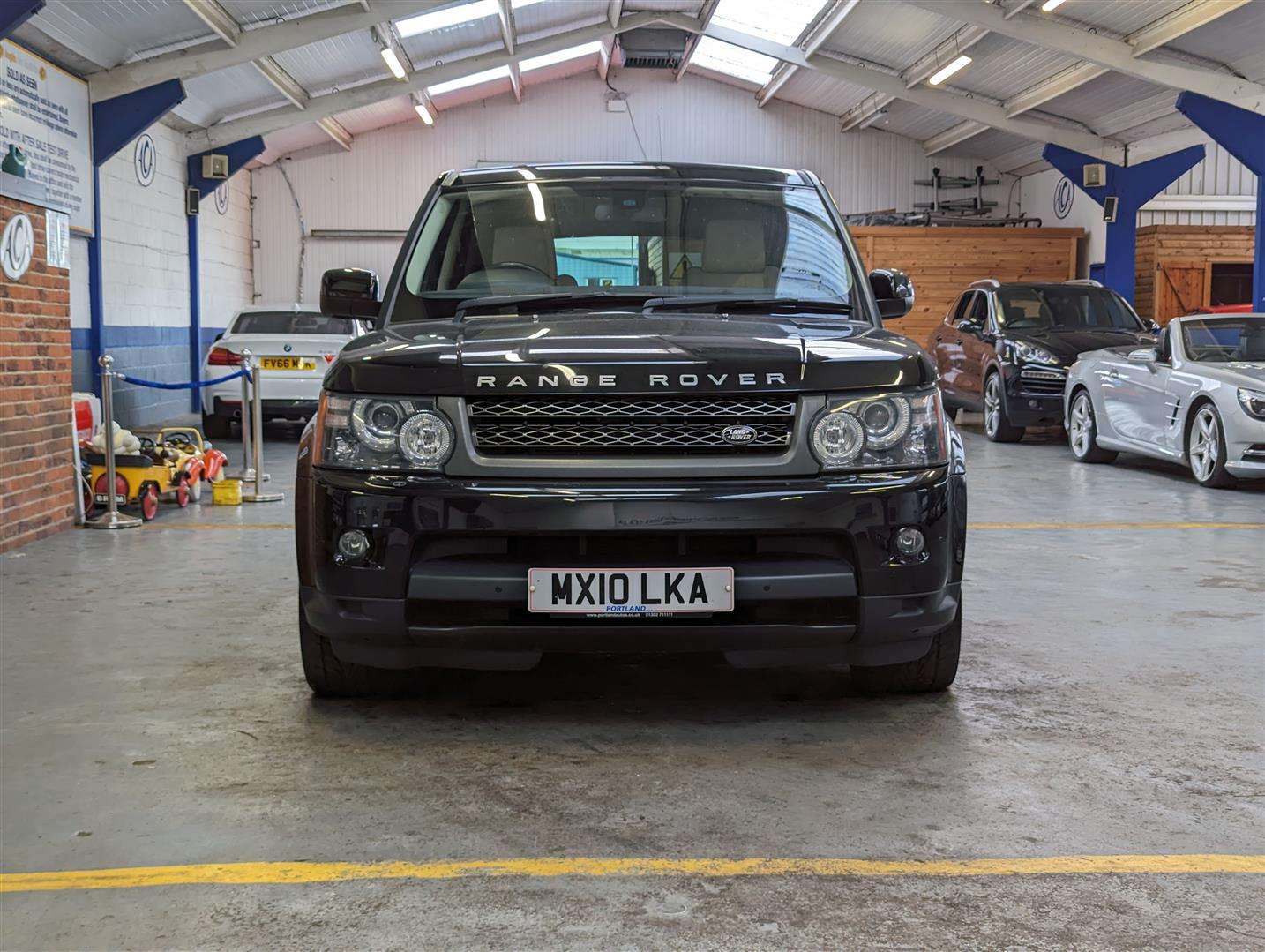 <p>2010 LAND ROVER RANGE ROVER SP HSE TDV6 AUTO</p>