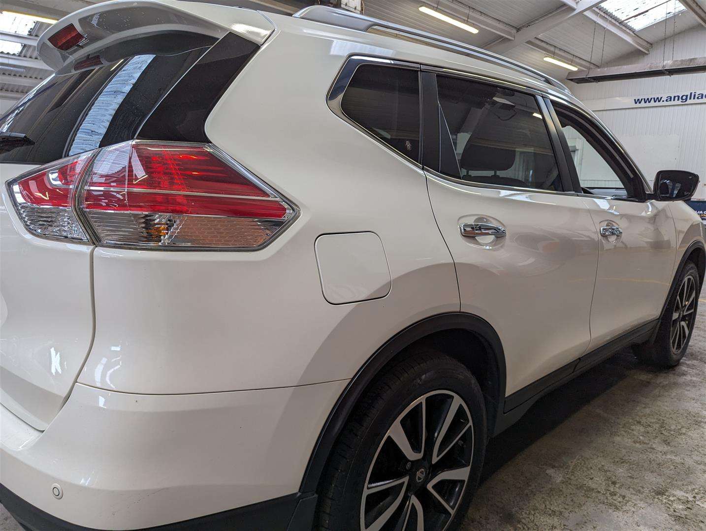 <p>2015 NISSAN X-TRAIL N-TEC DCI</p>