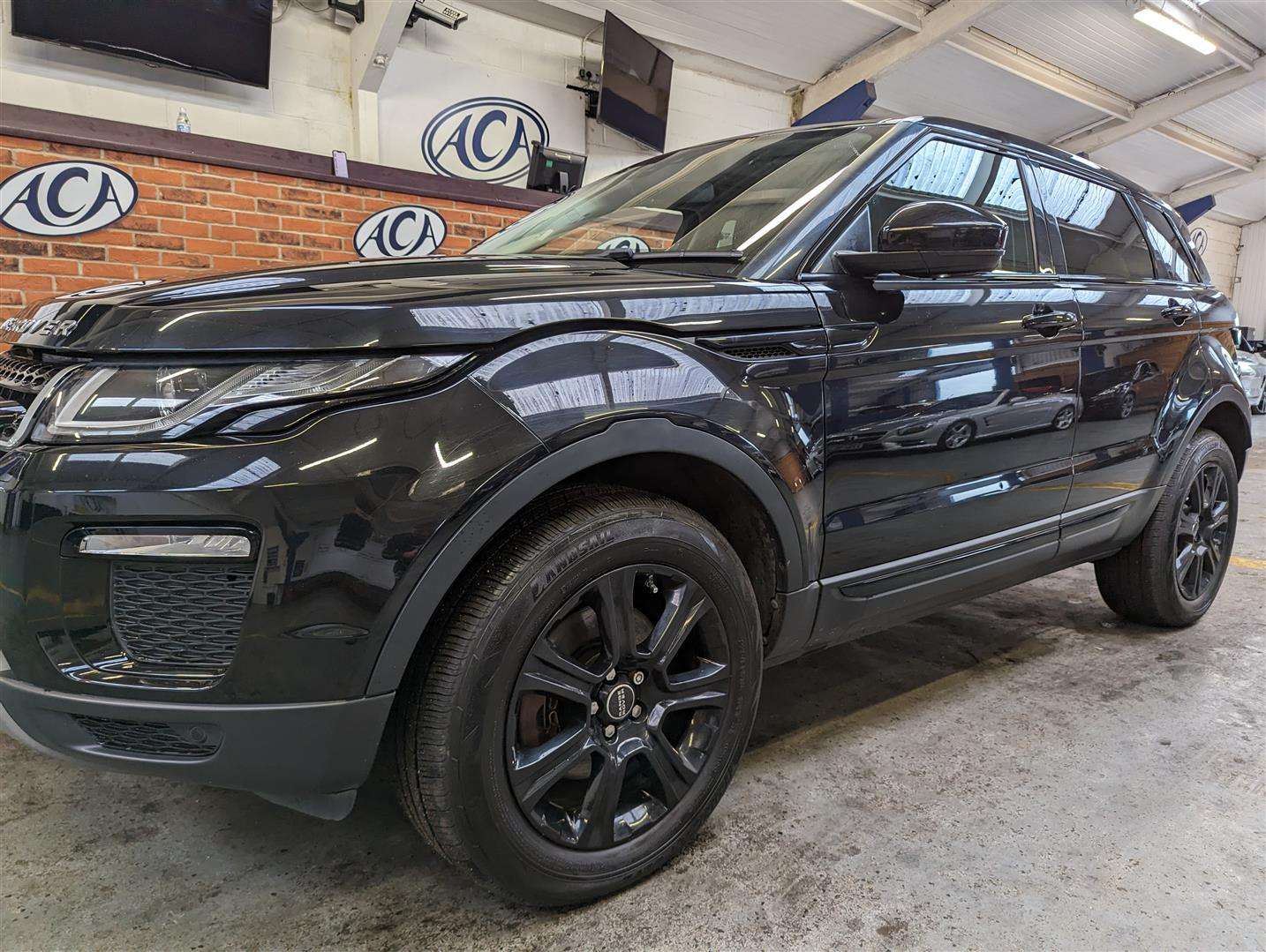 <p>2015 LAND ROVER R ROVER EVOQUE SE TECH TD</p>