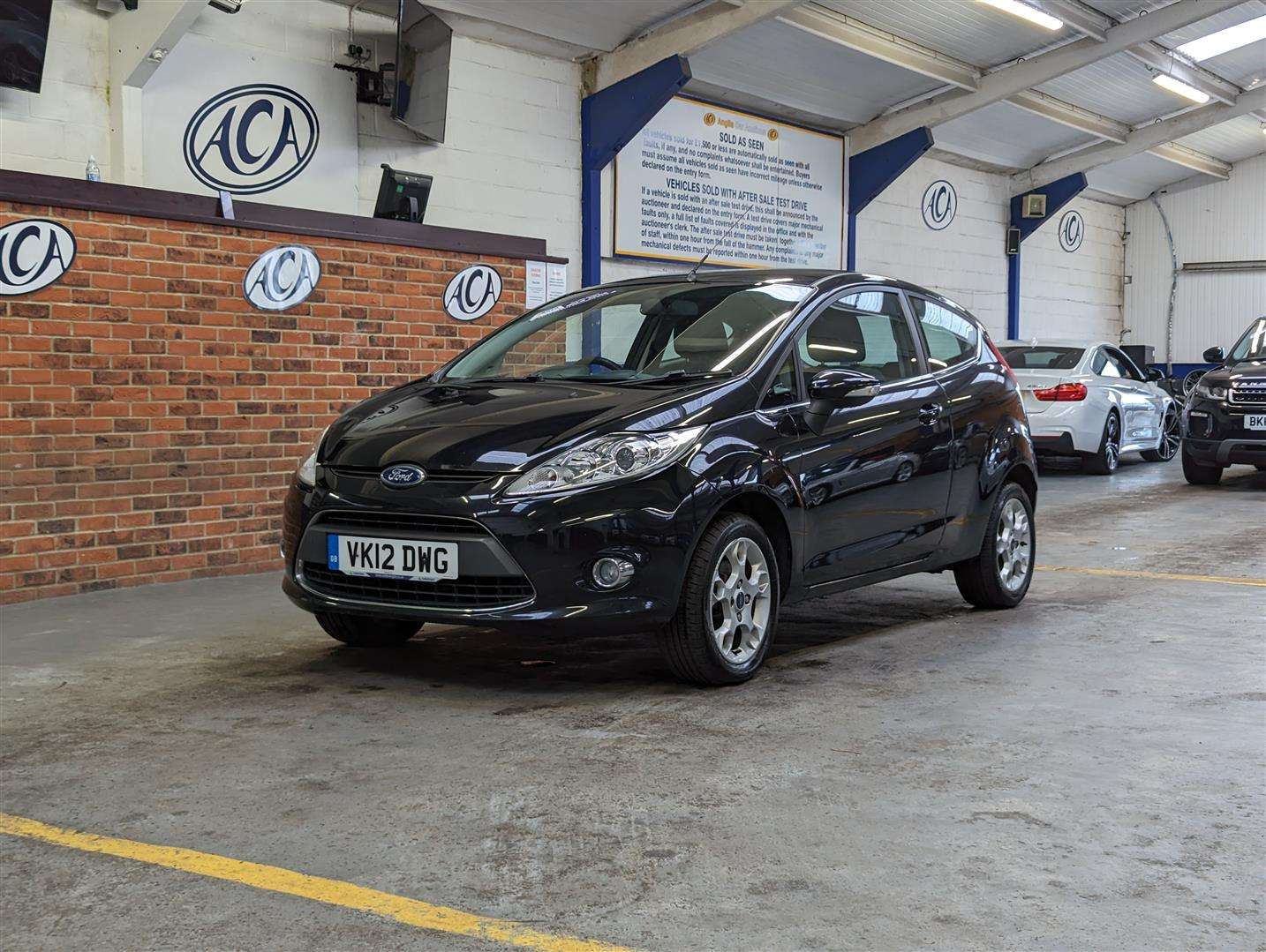 <p>2012 FORD FIESTA ZETEC</p>