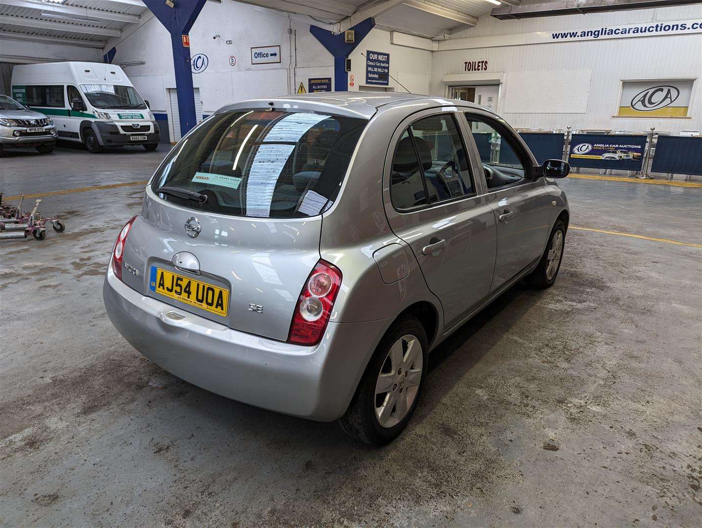 <p>2005 NISSAN MICRA SE</p>