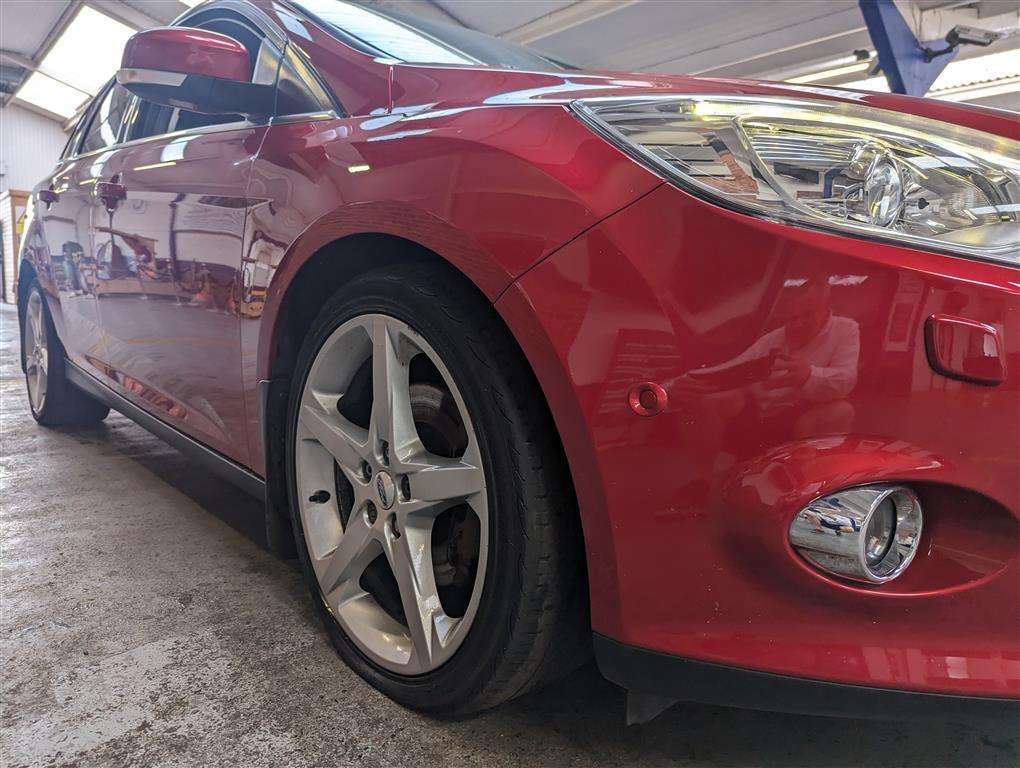 <p>2012 FORD FOCUS TITANIUM X TDCI AUT</p>