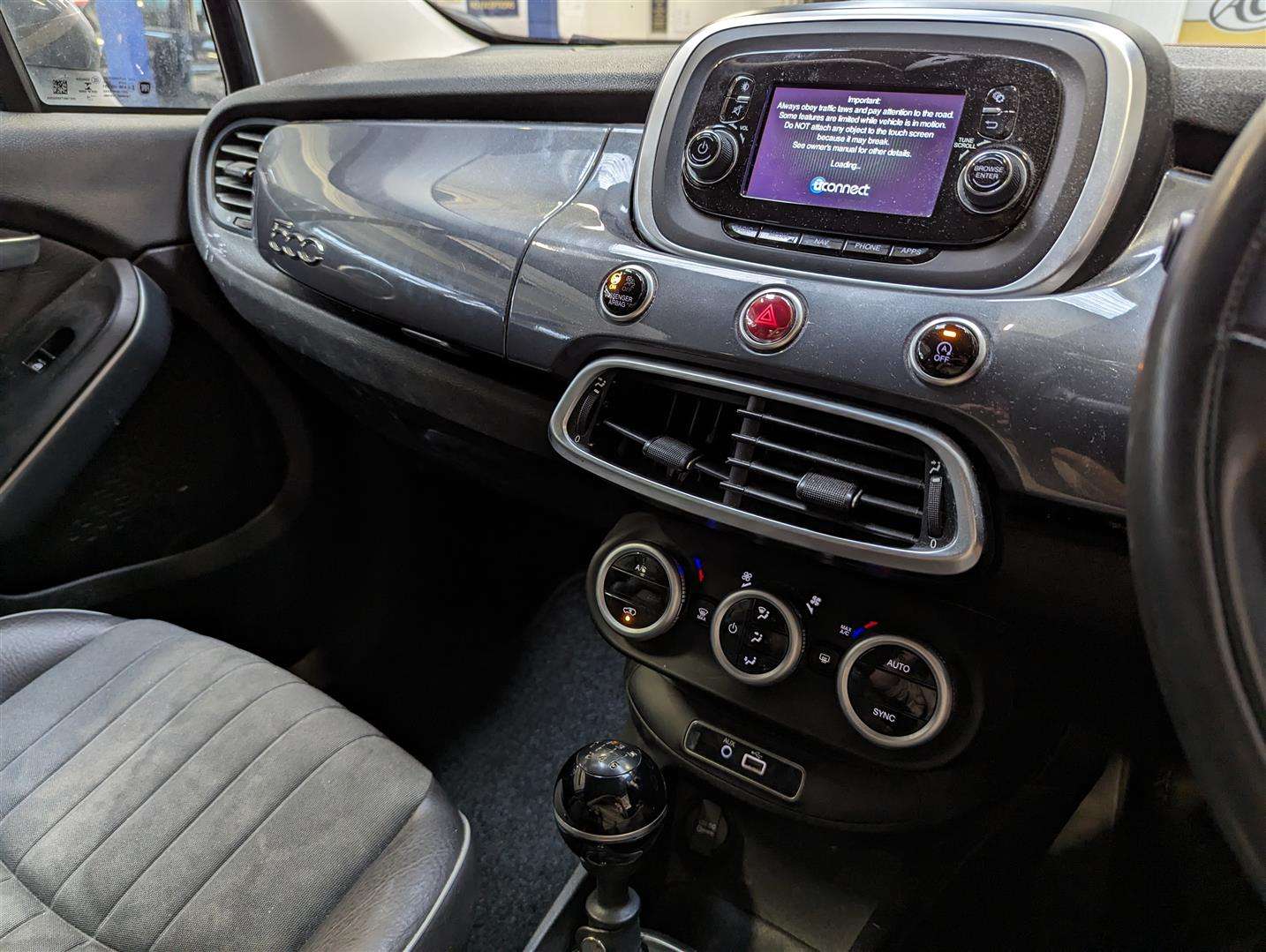 <p>2015 FIAT 500X LOUNGE MULTIAIR</p>