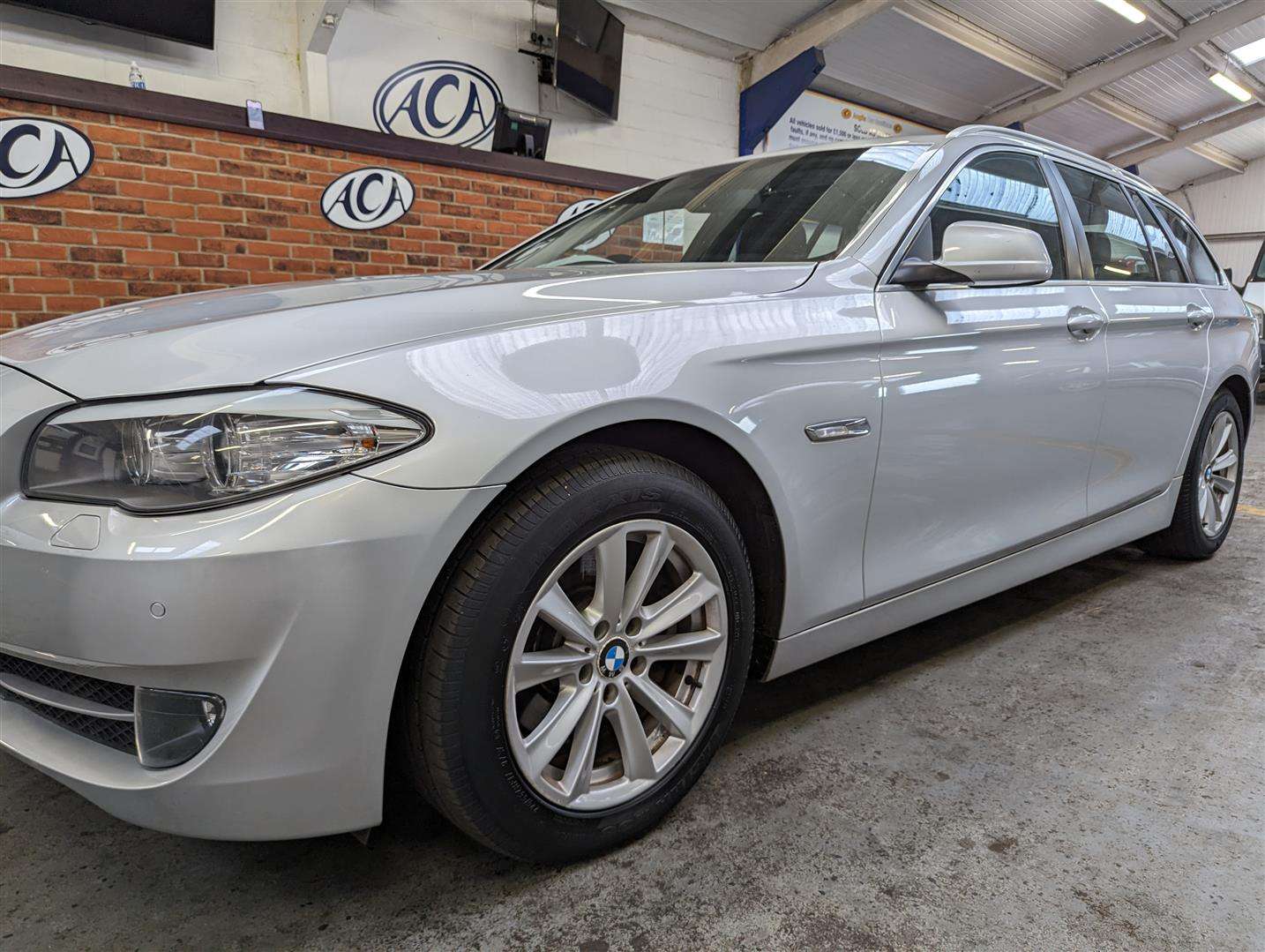 <p>2013 BMW 520D SE AUTO</p>