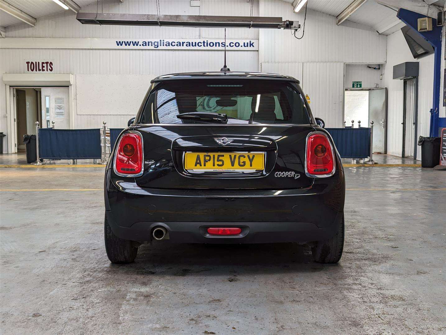 <p>2015 MINI COOPER **SOLD</p>