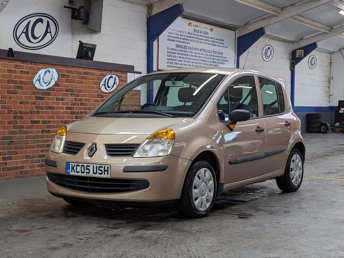 <p>2005 RENAULT MODUS EXPRESSION 16V</p>