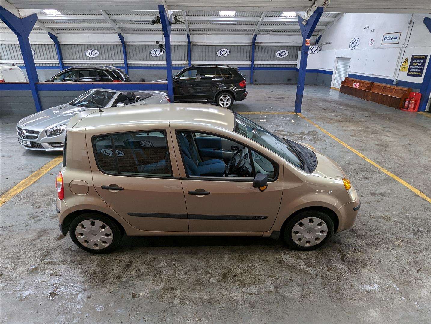 <p>2005 RENAULT MODUS EXPRESSION 16V</p>