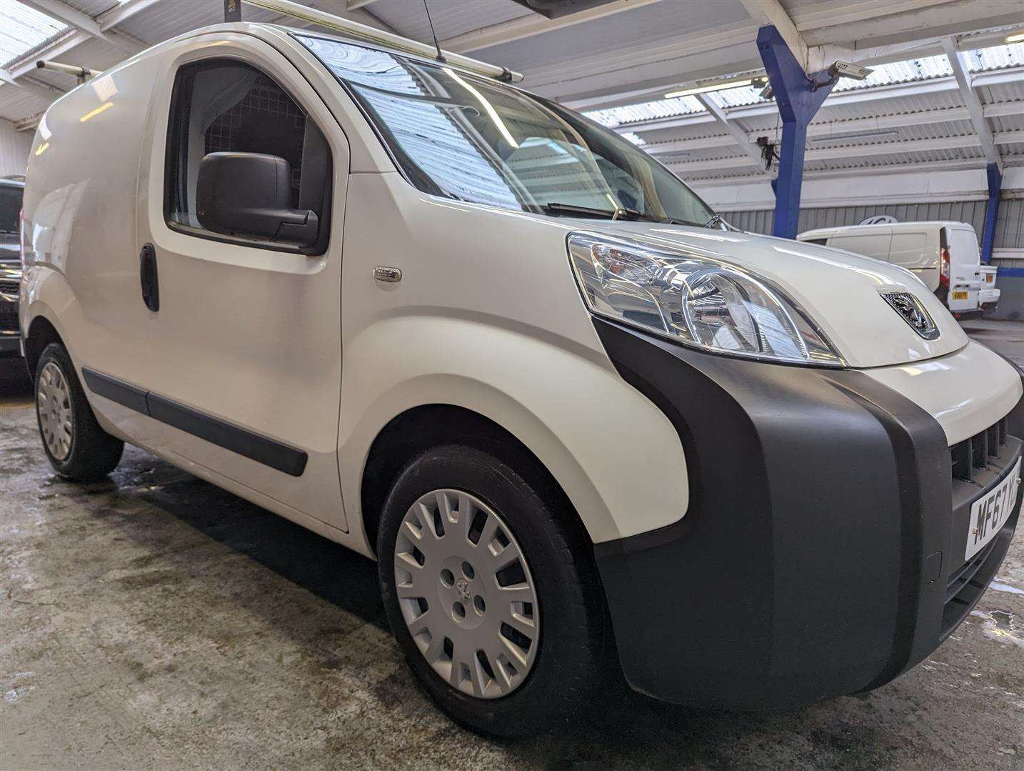 <p>2017 PEUGEOT BIPPER PROFESSIONAL HDI</p>