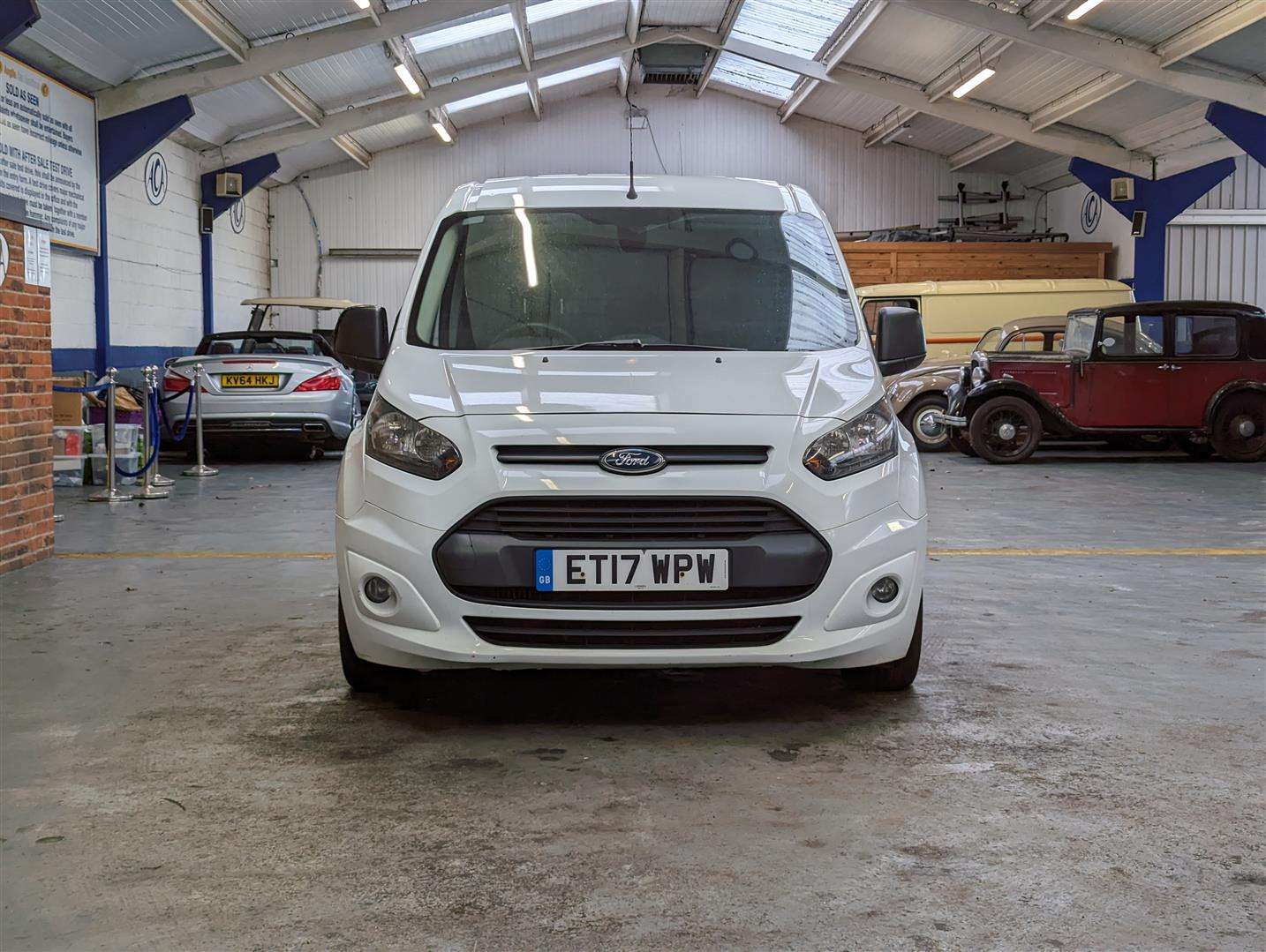 <p>2017 FORD TRANSIT CONNECT **SOLD</p>