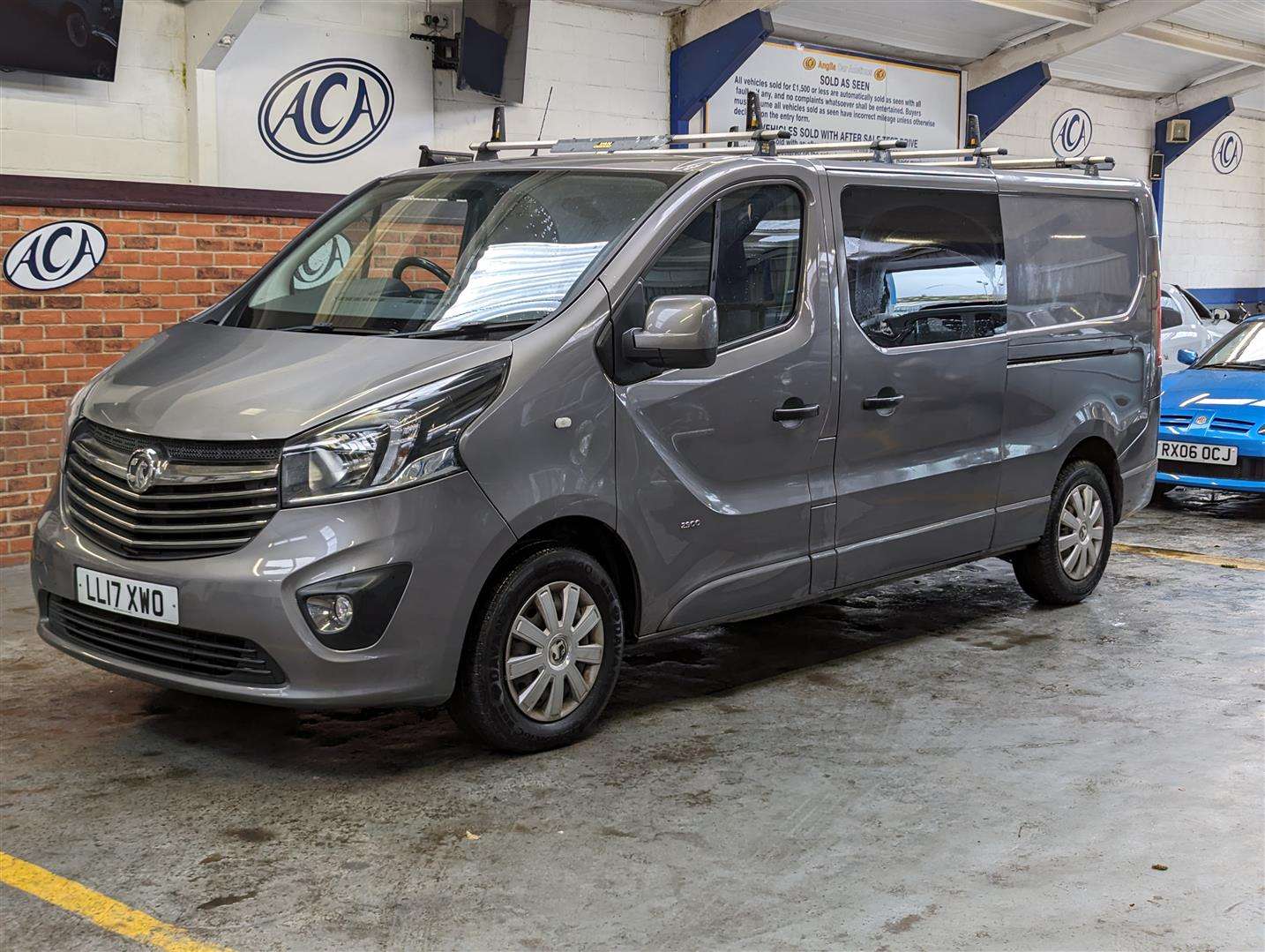 <p>2017 VAUXHALL VIVARO 2900 SPORTIVE CDTI</p>