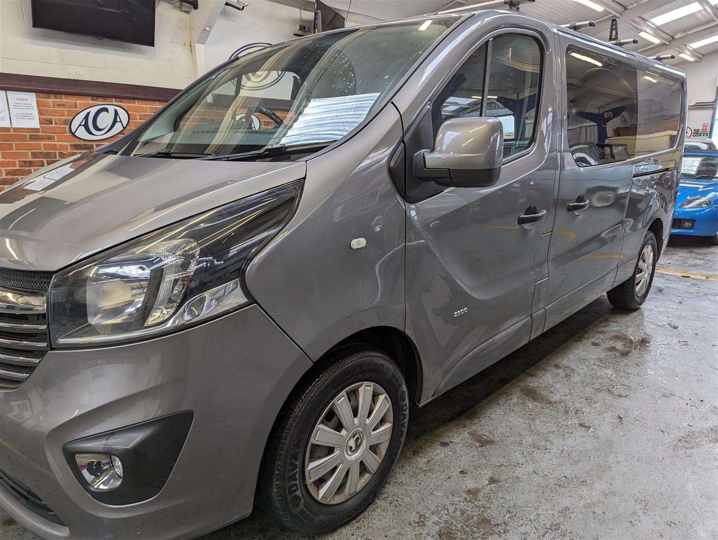 <p>2017 VAUXHALL VIVARO 2900 SPORTIVE CDTI</p>