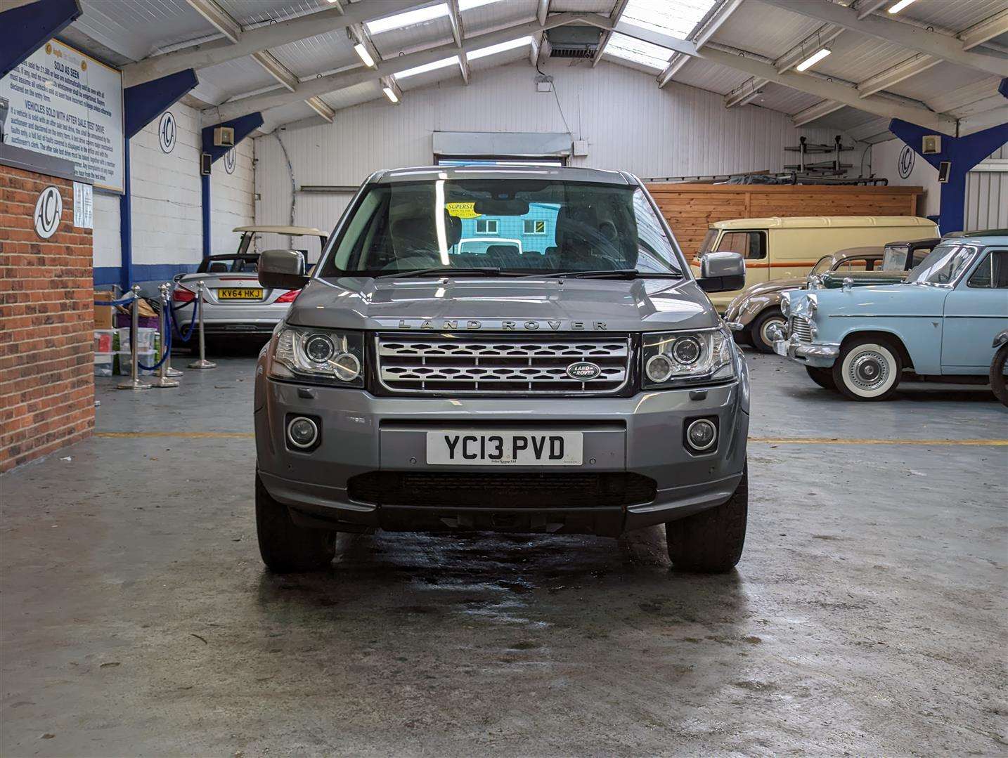 <p>2013 LAND ROVER FREELANDER HSE SD4 AUTO</p>