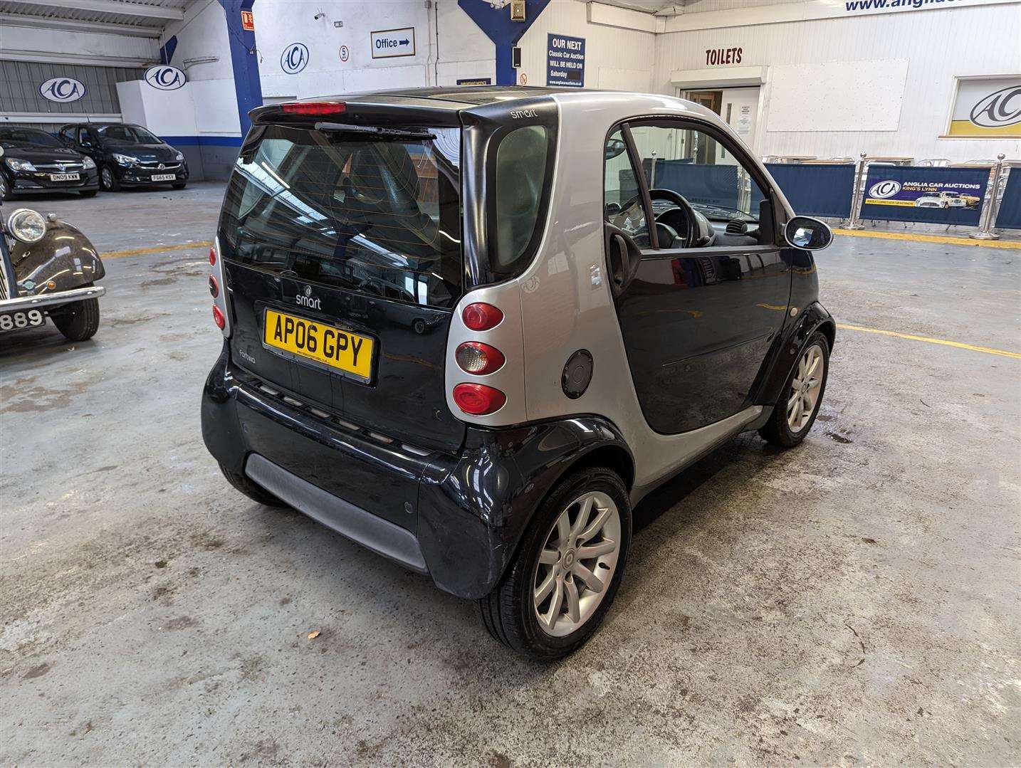 <p>2006 SMART CITY PASSION 61 AUTO</p>