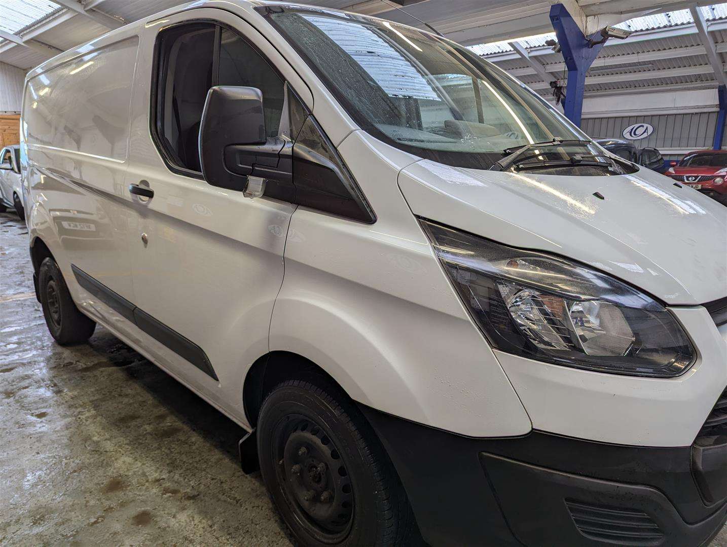 <p>2014 FORD TRANSIT CUSTOM 290 ECO-TE</p>