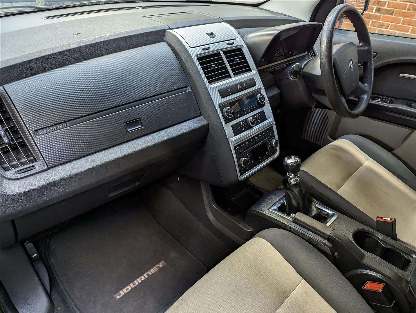 <p>2009 DODGE (USA) JOURNEY SXT CRD</p>