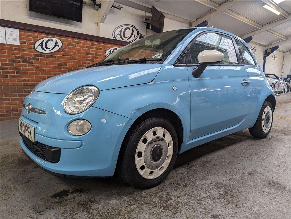 <p>2013 FIAT 500 COLOUR THERAPY</p>