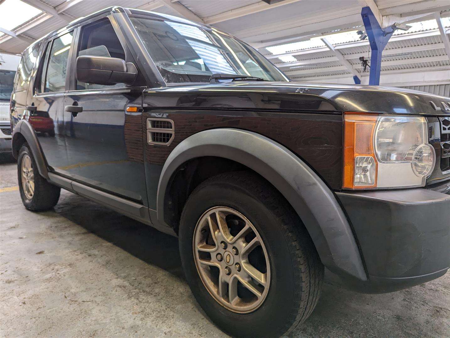 <p>2008 LAND ROVER DISCOVERY TDV6 GS</p>