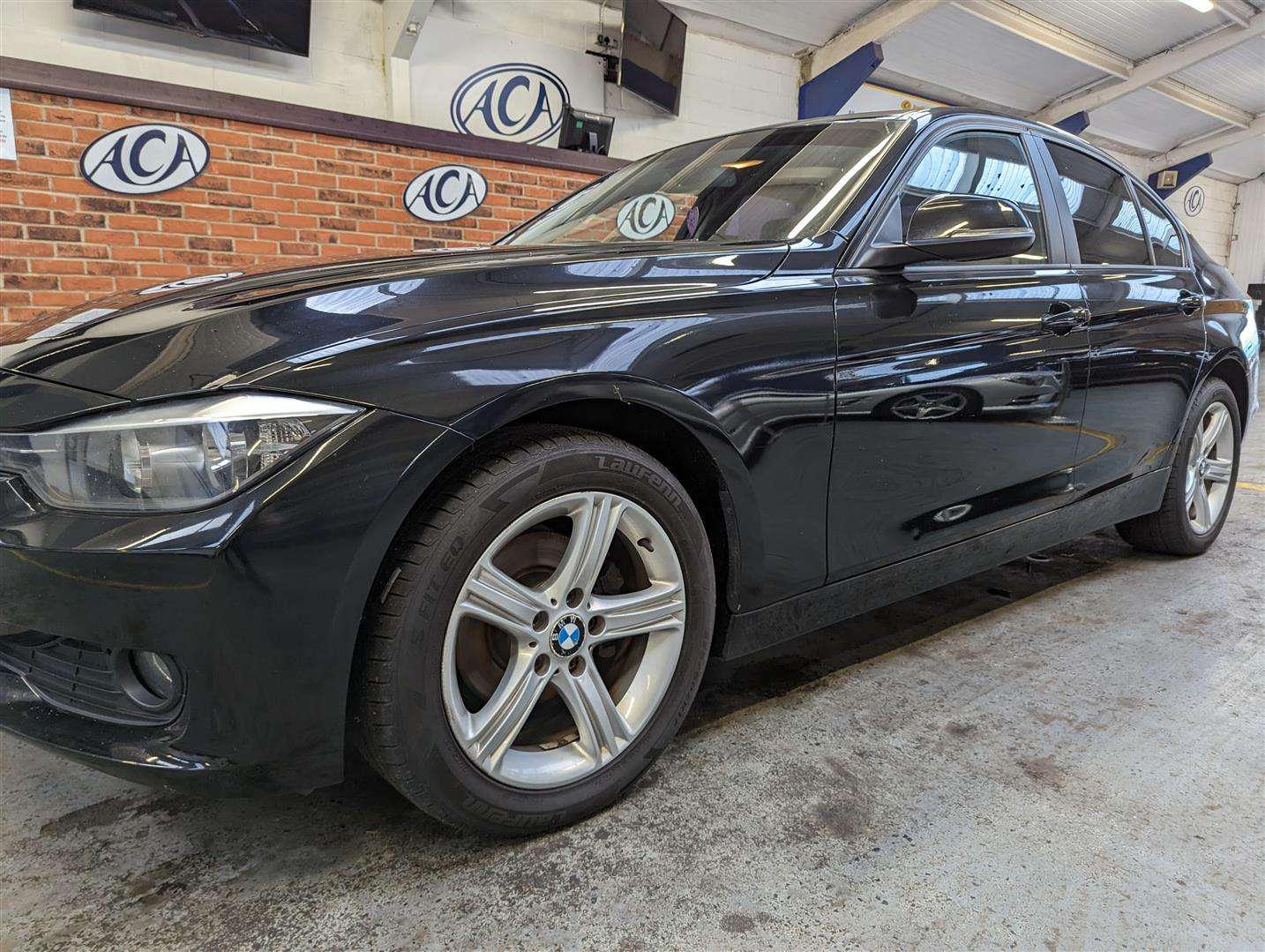 <p>2013 BMW 318D SE AUTO</p>