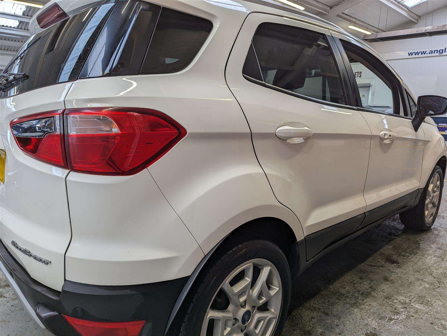 <p>2017 FORD ECOSPORT **SOLD</p>