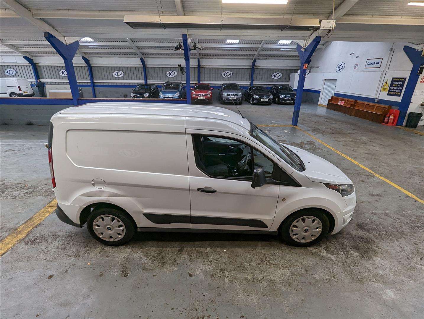 <p>2017 FORD TRANSIT CONNECT **SOLD</p>